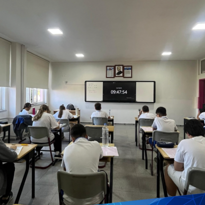 Ortaokul öğrencilerimizin mevcut bilgi ve beceri düzeylerini belirlemek, öğrenme ihtiyaçlarını ortaya koymak ve eğitim sürecimizi daha güçlü planlamak amacıyla Hazırbulunuşluk Sınavımızı gerç